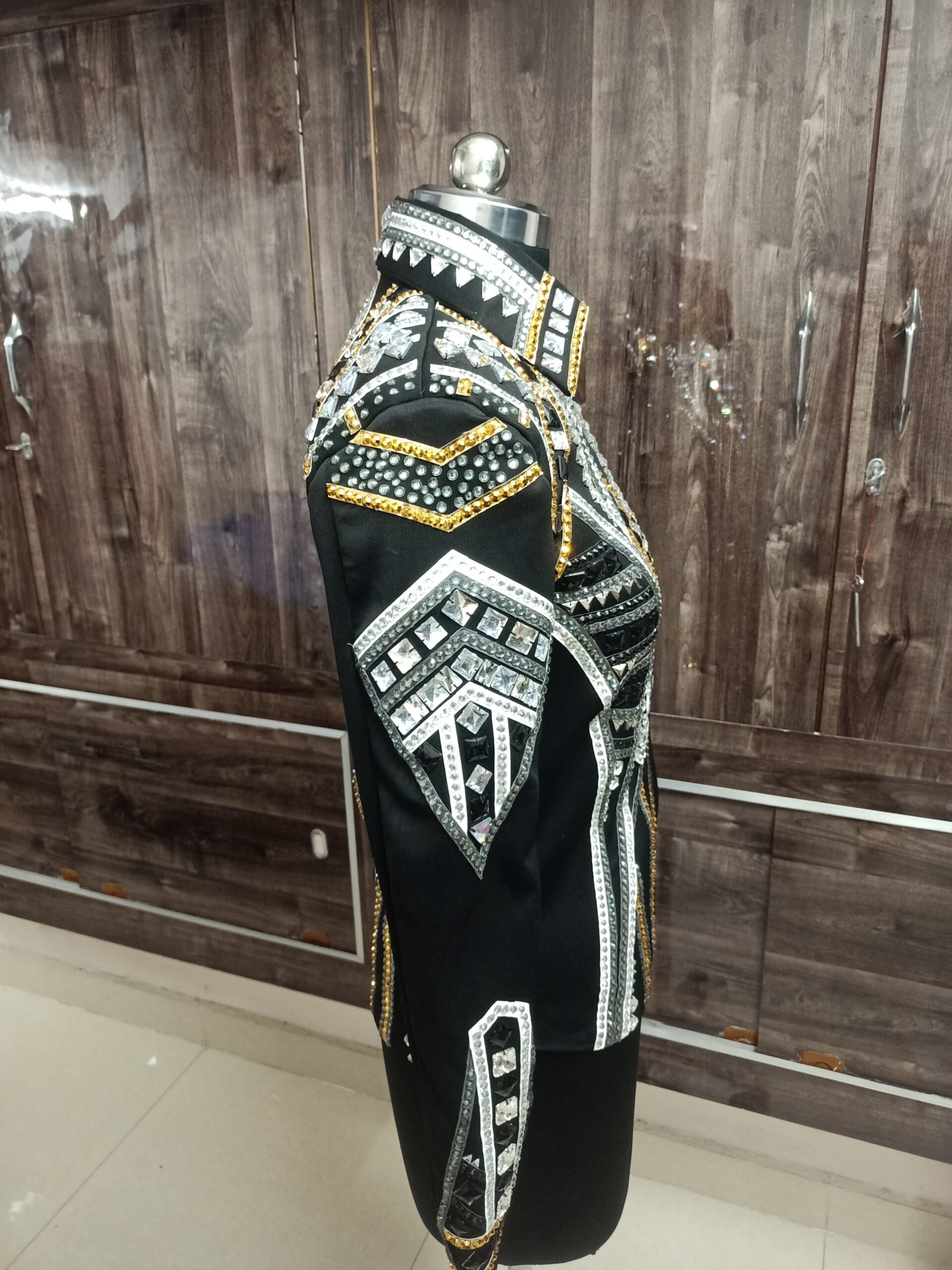 Black & Gold Crystal Show Jacket–Western Horsemanship / Rodeo Competition Jacket - Image 5